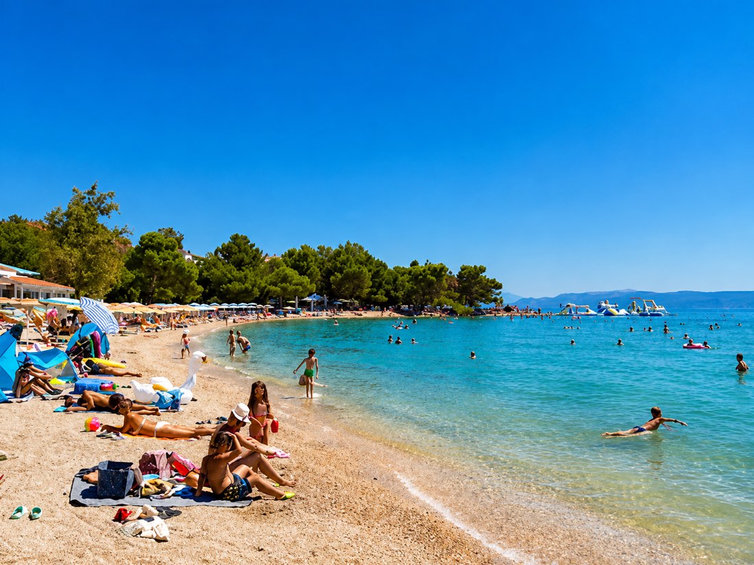 Crni mol, Crikvenica